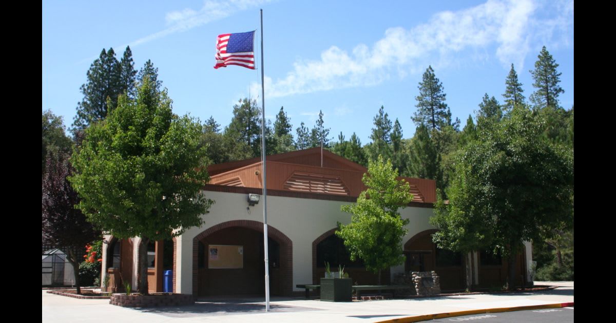 Jason Vassar, a school board trustee in Belleview Elementary School, allegedly made chilling threats (mybelleview.org)