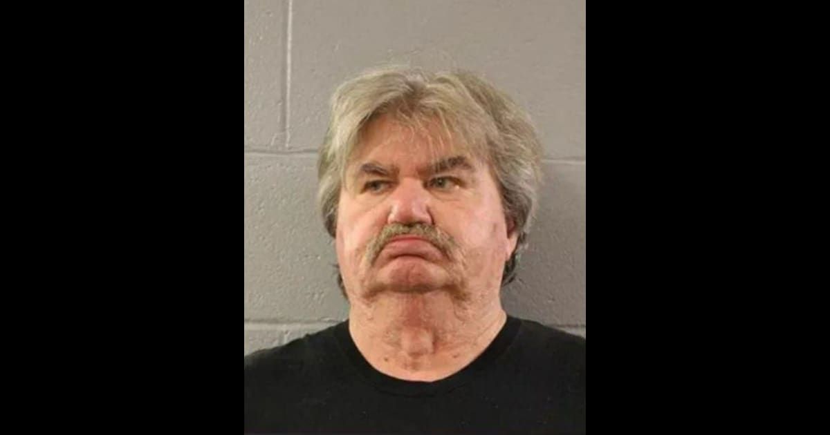 Many of Robert McClure's neighbors and acquaintances suspect that he has schizophrenia or other psychotic disorders (Two Bridges Regional Jail)