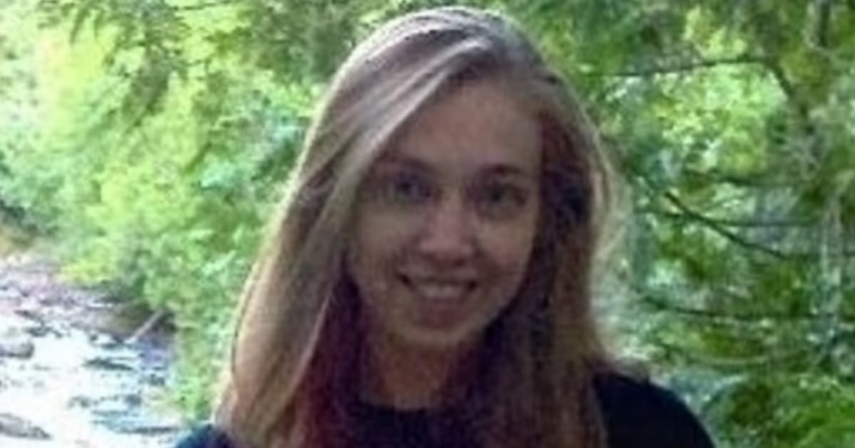 Lauren Erickson Van Wart was killed in shark attack in front of her husband (LinkedIn)