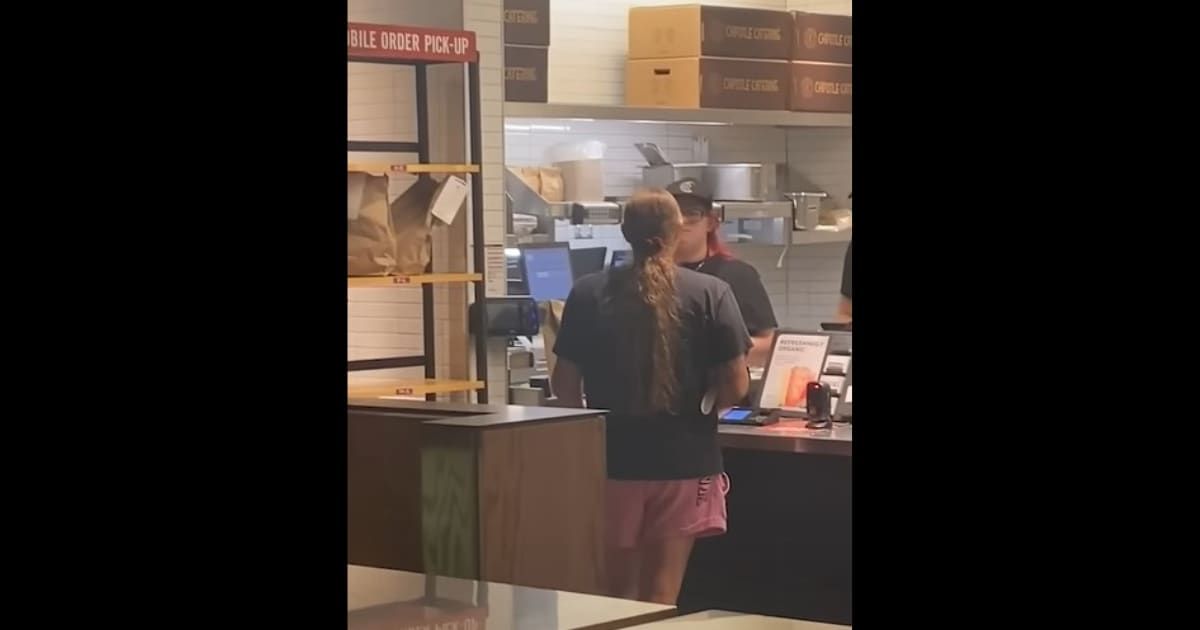 Rosemary Hayne Ohio woman asked to work at fast food joint to reduce(02)