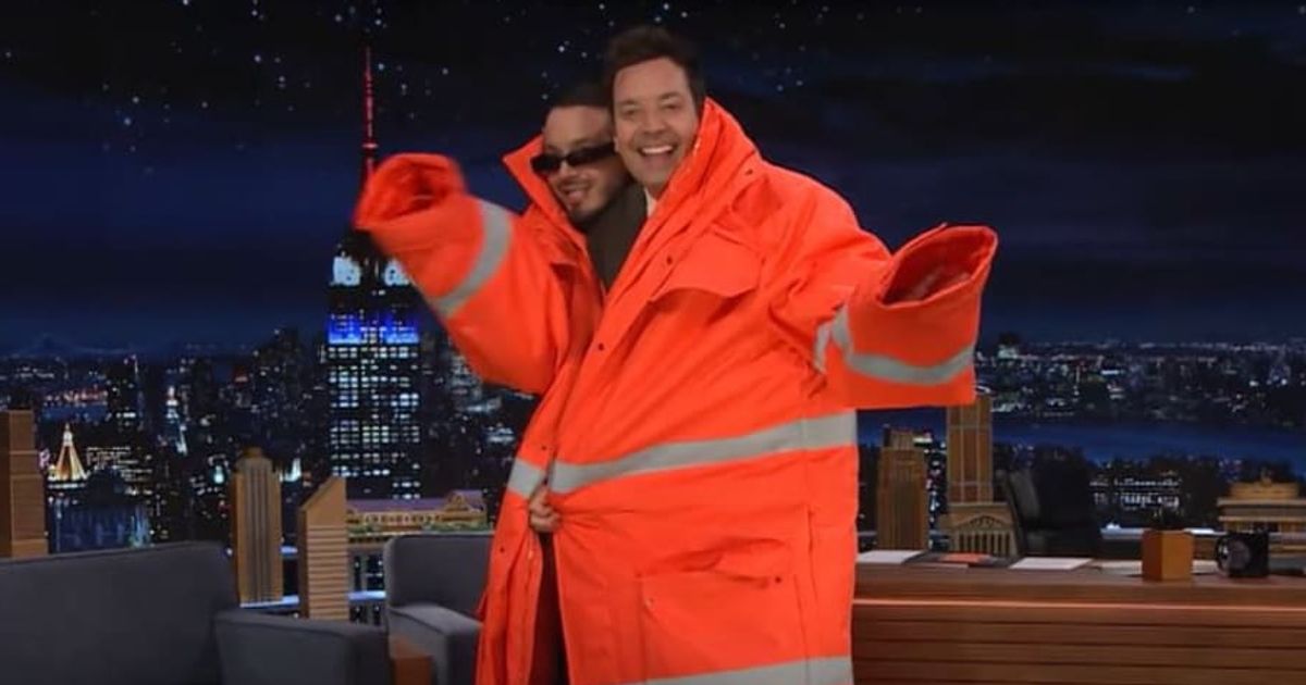J Balvin brought his iconic cone suit to Jimmy Fallon's show ('The Tonight Show with Jimmy Fallon/Youtube)