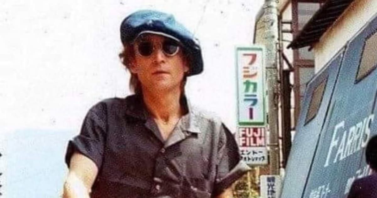 On John Lennon's death anniversary, fans paid tribute to the legendary singer with heartwarming posts on social media (@johnlennon/Instagram)