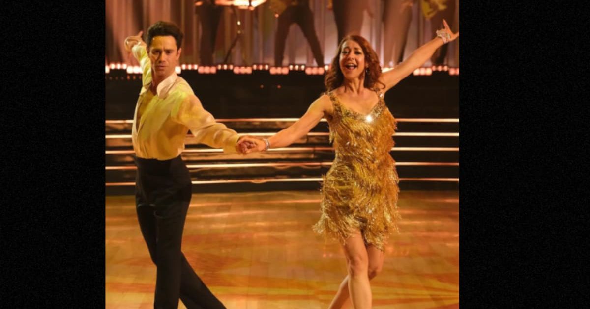 Alyson Hannigan expressed her gratitude to Sasha Farber for helping her shed insecurities (@alysonhannigan/Instagram)