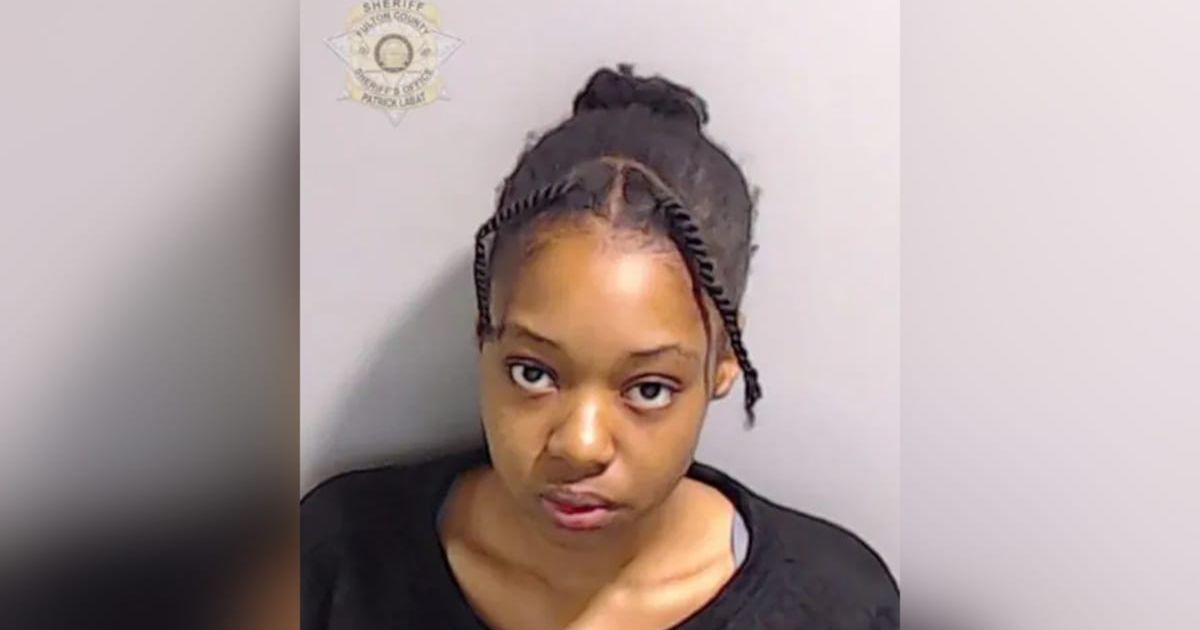 Laneisha Shantrice Henderson is now facing charges of attempted arson and interfering with government property (Atlanta Police Department)