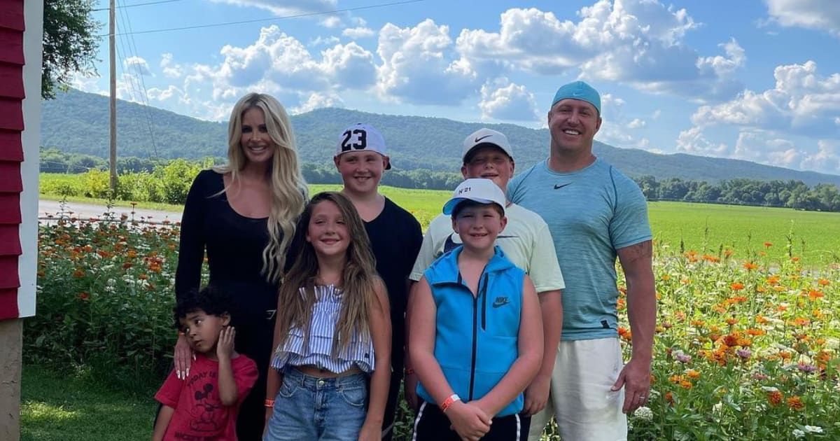 Kim Zolciak and Kroy Biermann's children are allegedly being subjected to emotional turmoil because of the couple's rollercoaster relationship (@Kim Zolciak/Instagram)
