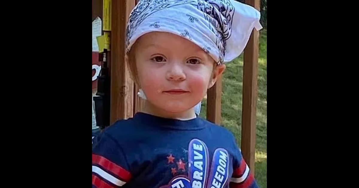 Police have charged Laura Steele and Michael Lynn with endangering the welfare of children and recklessly endangering another person after their son Ronnie shot himself (GoFundMe)