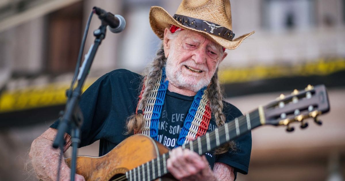 Musician Willie Nelson fears 'he will die' if he stops performing (Getty Images)