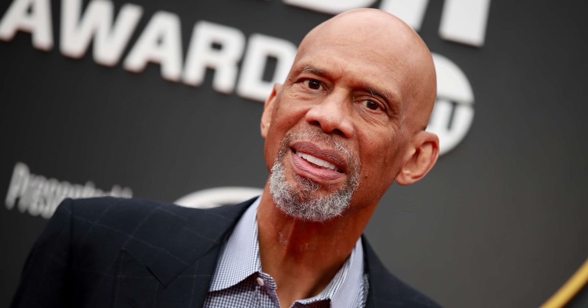 Kareem Abdul-Jabbar was reportedly hospitalized after falling and breaking his hip (Getty Images)