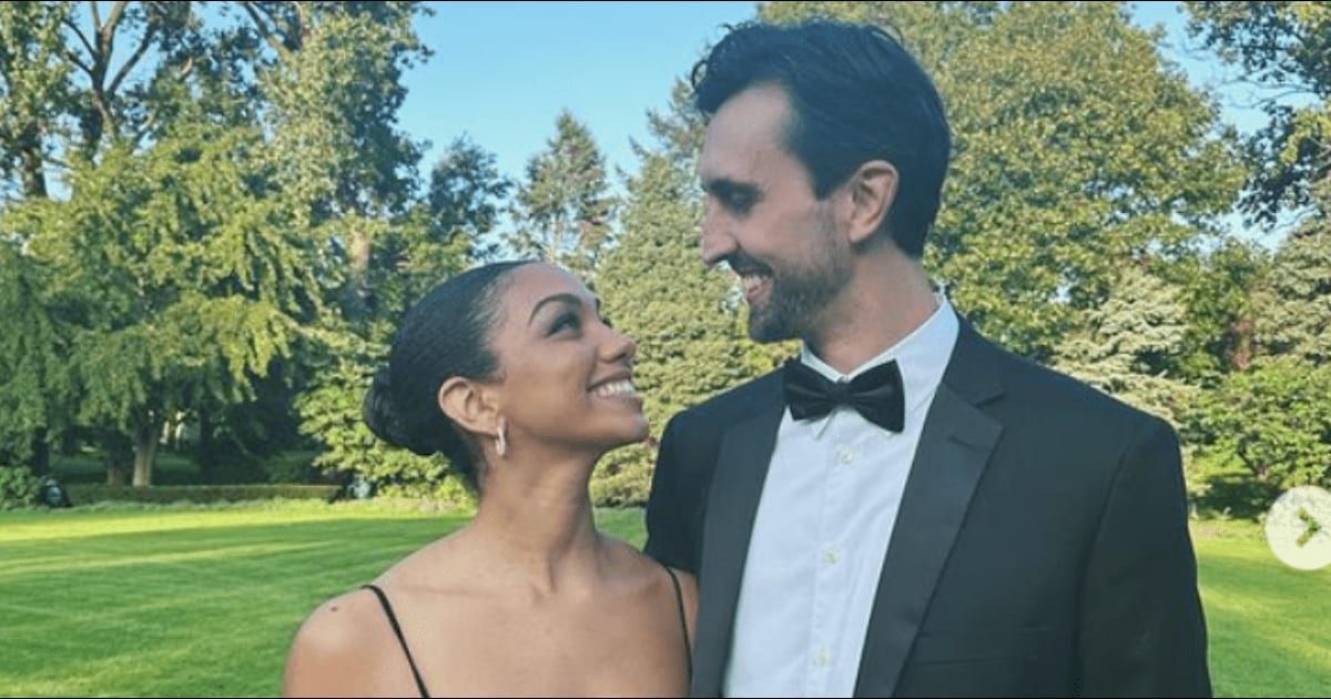 Corinne Foxx announced her engagement to Joe Hooten on Sunday, December 17 (@corinnefoxx/Instagram)