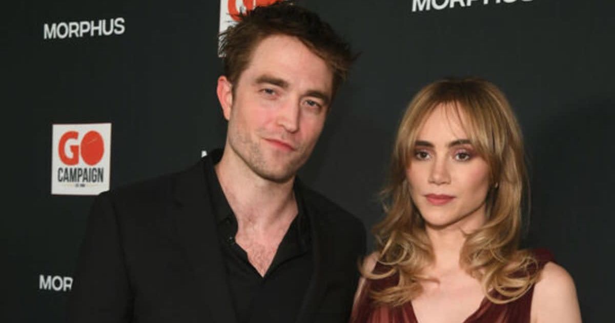 Robert Pattinson and mom-to-be Suki Waterhouse fuel engagement buzz with stunning new ring (Alberto E. Rodriguez/Getty Images)
