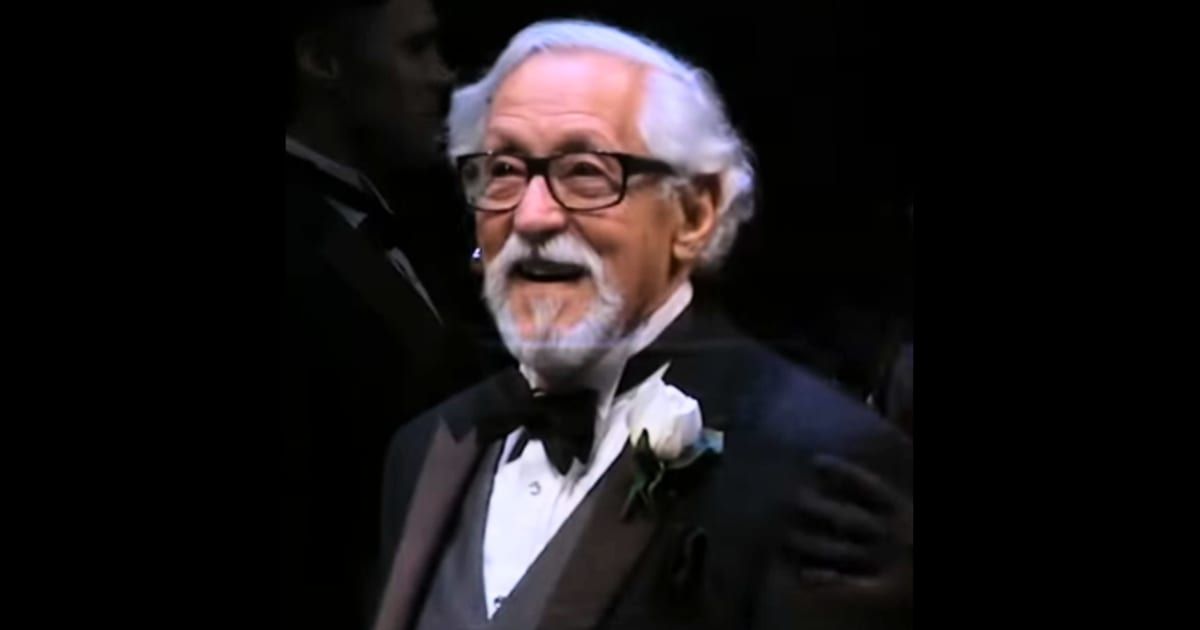 Nussbaum was considered to be the oldest working member of Actors’ Equity (YouTube/ABC 7 Chicago)