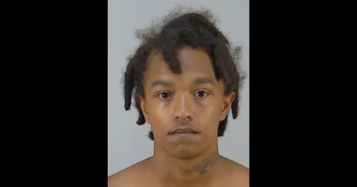 19-year-old Kevin Harrison, accused in the shooting of a man at a residence in Leesburg, Florida, surrendered to the police on Friday (Leesburg Police Department)