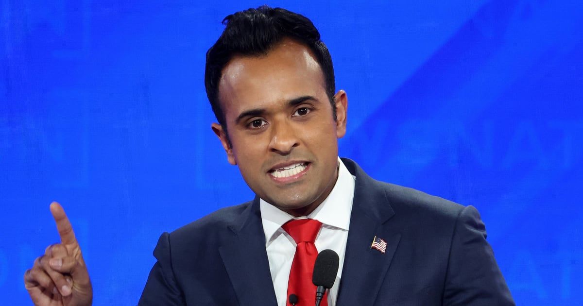 Vivek Ramaswamy slammed CNN, claiming the network threatened his presidential campaign (Getty Images)