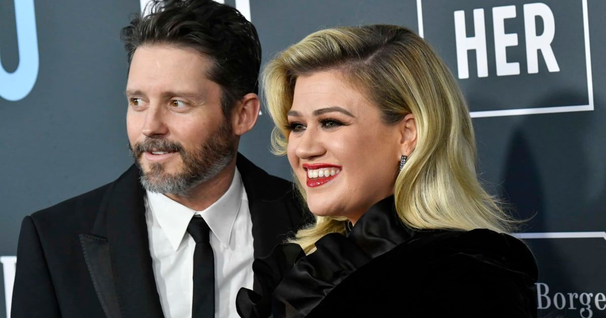 Kelly Clarkson revealed that her ex-husband Brandon Blackstock told her she wasn't sexually attractive enough to be a judge on 'The Voice' (Getty Images)