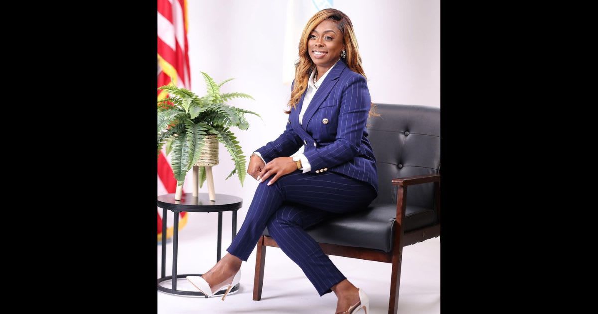 Democratic mayor Tiffany Henyard has been accused racking up over $7 million in debt for the constituent (@stylemebrandon/Instagram)