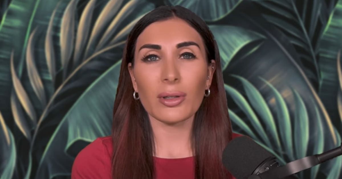 Conspiracy theorist Laura Loomer claims blizzard warnings in Iowa are aimed to rig the caucus (Laura Loomer/YouTube)