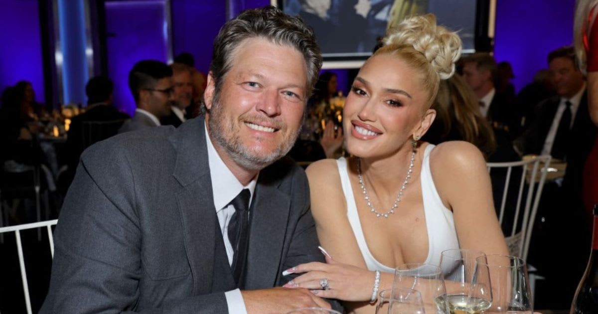 Gwen Stefani helps her husband Blake Shelton stick to his New Year resolution (Getty Images)