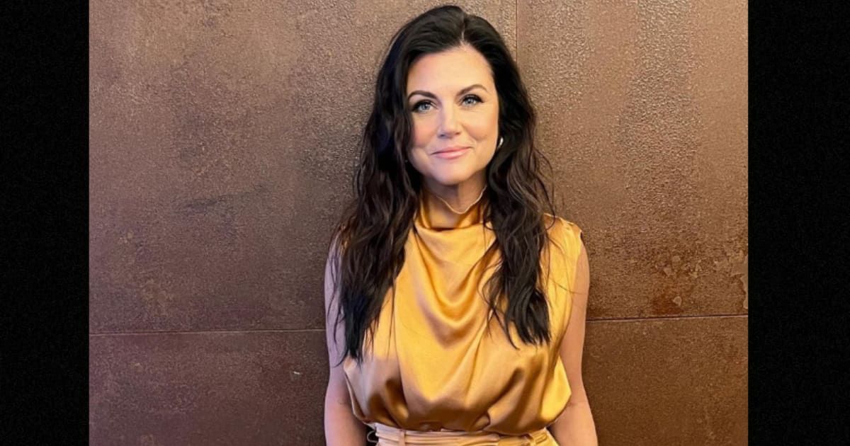 Tiffani Thiessen, 49, has two popular cookbooks to her name (@tiffanithiessen/Instagram)