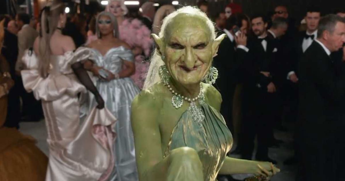 'RuPaul's Drag Race' star Princess Poppy's green goblin avatar at the Emmys 2024 generated quite a lot of curiosity (E!News/YouTube)