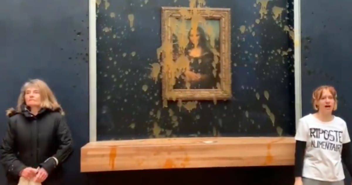 The brazen act took visitors and staff by surprise, provoking an immediate shutdown and evacuation of the room housing the masterpiece (Pop Base/X)
