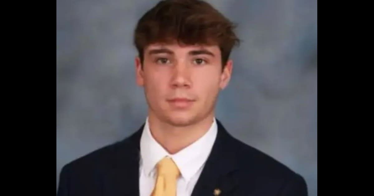 Two 911 calls have unveiled the events leading up to and following the fatal shooting of Nicholas Donofrio (LinkedIn)