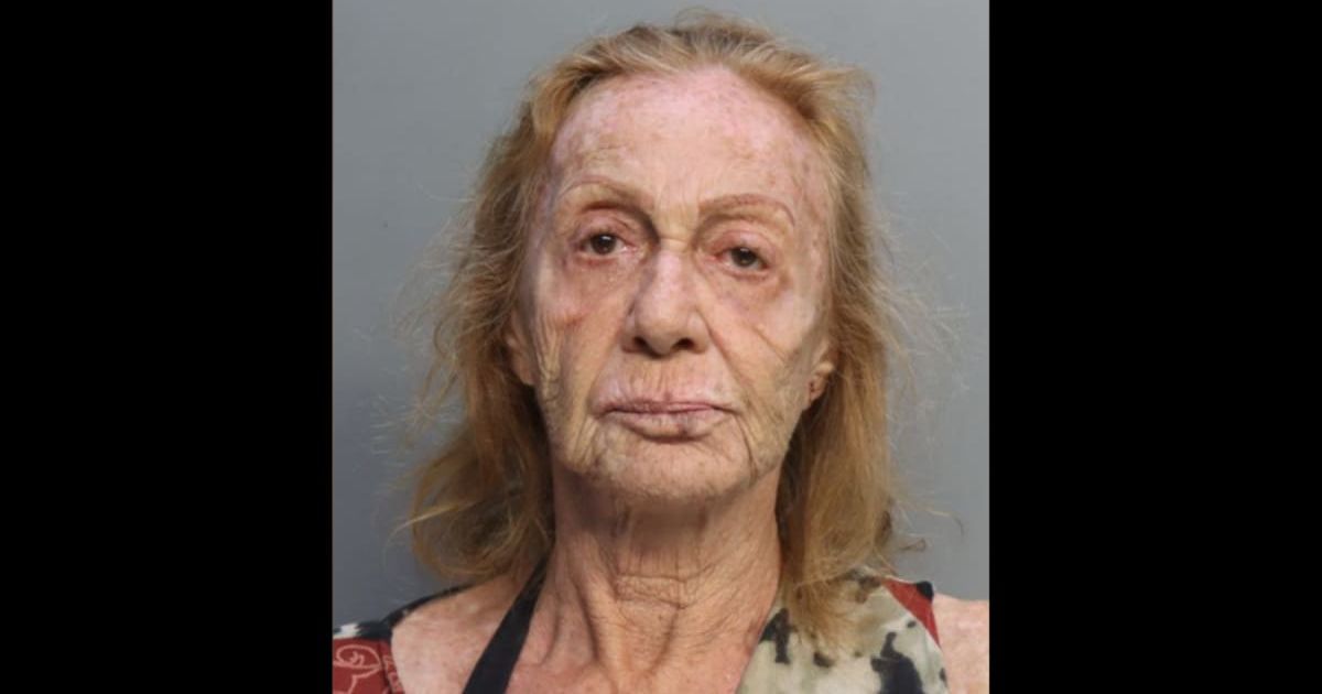 Bertha Yalter, 71, faces second-degree murder after trying to smother her husband with pillow (TGK)