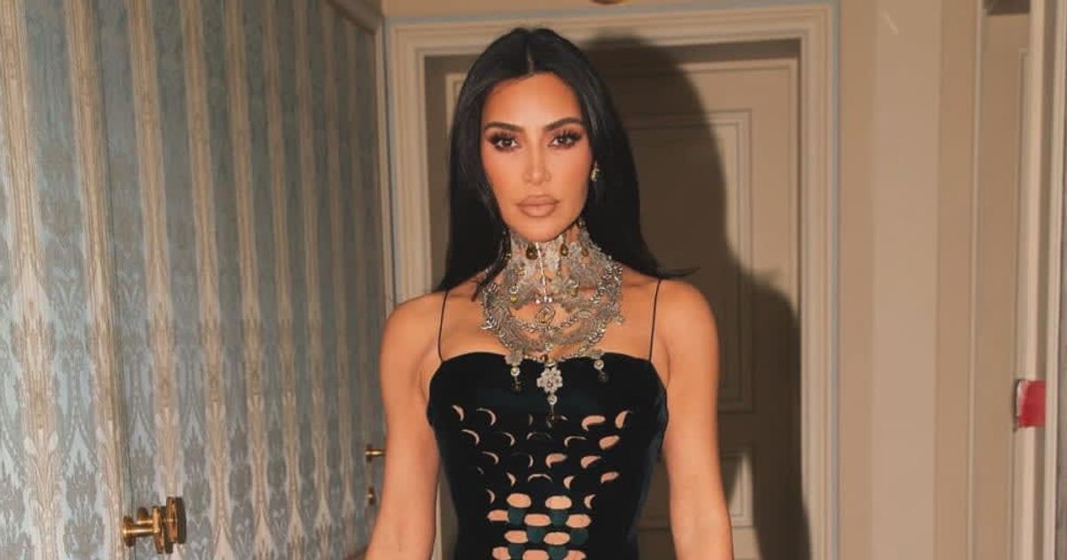Kim Kardashian is being transparent with her fans about her decade-long struggle with psoriasis (Kim Kardashian/Facebook)