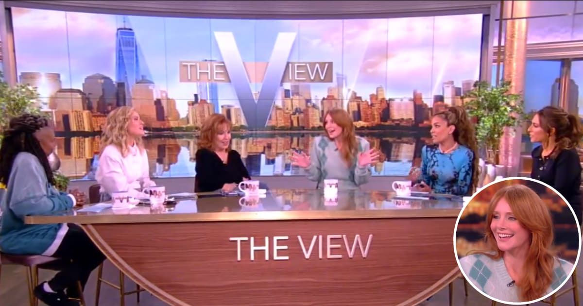 Bryce Dallas Howard with the co-hosts on the January 31, 2024 episode of 'The View' (Screengrab/The View/X)