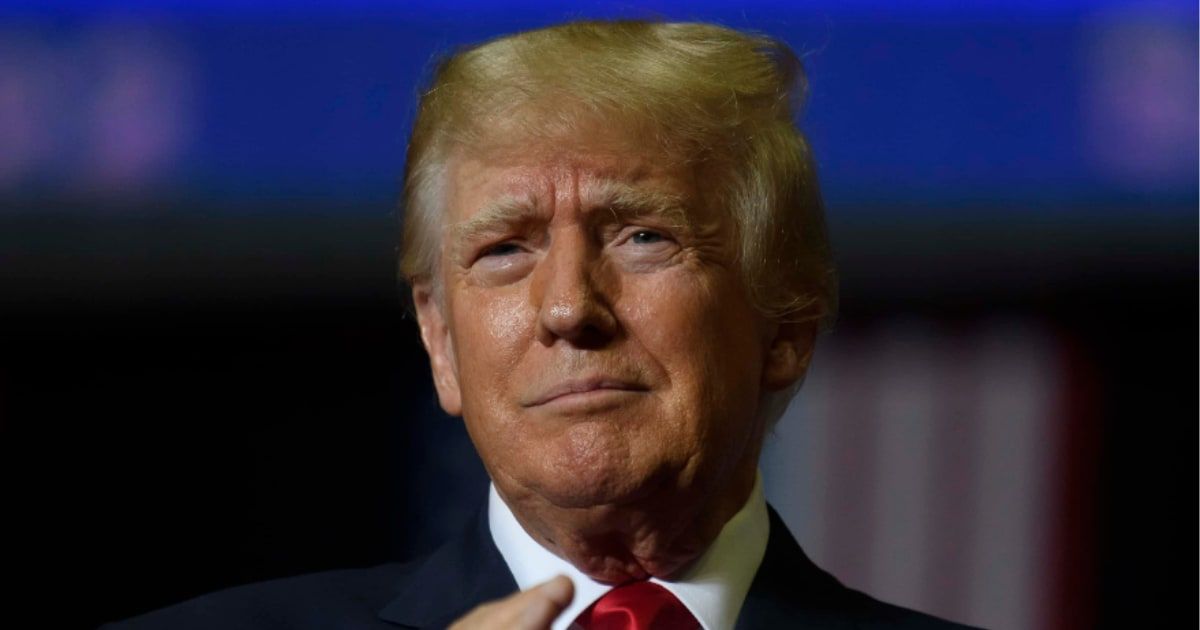 Donald Trump praised the truck drivers who are protesting the $355M civil fraud verdict against him (Getty Images)