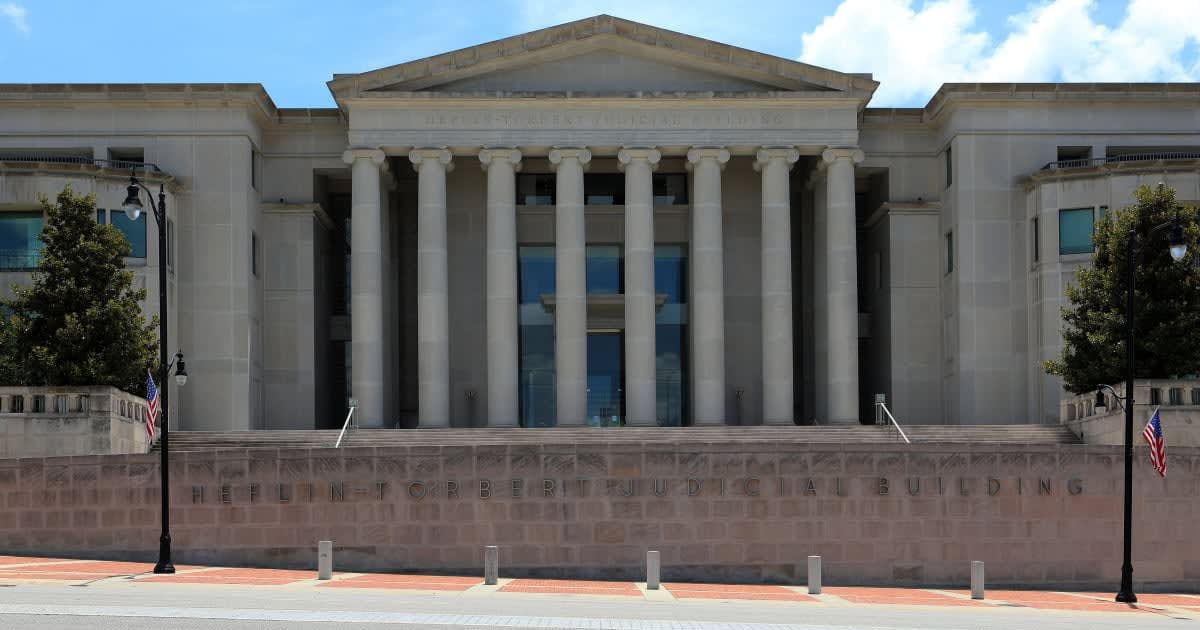 'Glad they see the truth': Internet abuzz as Alabama Supreme Court rules frozen embryos are 'children' under state law