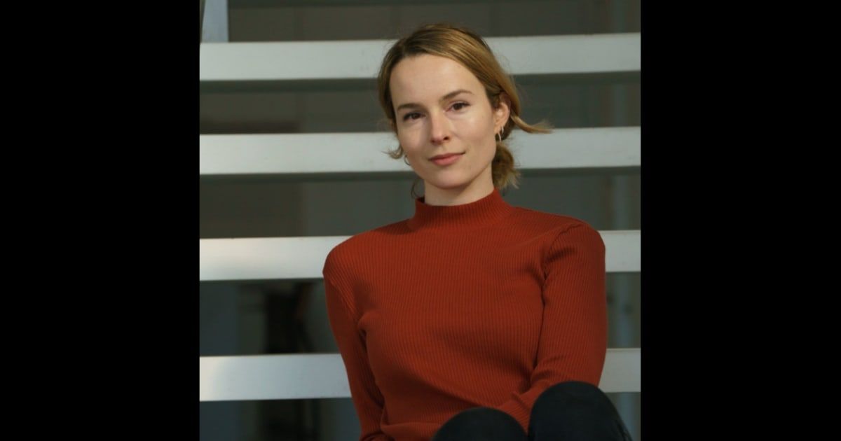 Bridget Mendler previously shared a photo of her toddler playing in the snow back in January 2022 (Instagram@bridgitmendler)