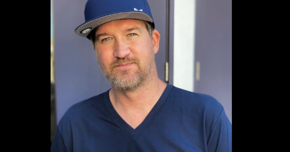 Kenneth Mitchell died at age 49 due to ALS complications (Instagram/@mr_kenneth_mitchell)