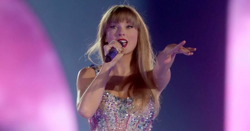 Taylor Swift news diary: American Swifties left jealous after viral video shows Australian fans enjoying smooth post-concert transit