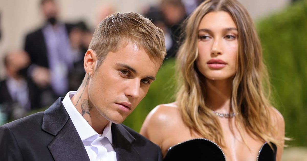 Fans speculate about Hailey and Justin Bieber's divorce based on "clues" online. (Getty Images)