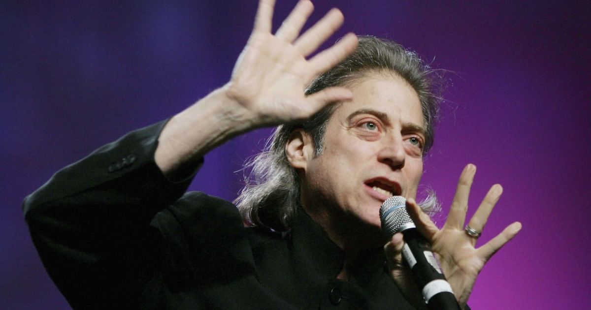 Richard Lewis died from 'cardiopulmonary arrest' on February 27 (Getty Images)