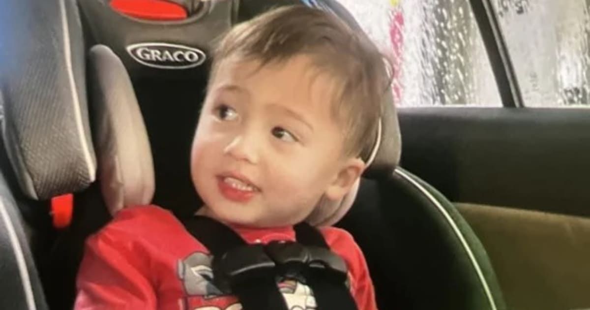 Two Rivers Police department expanded their search efforts in locating Elijah Vue (Two Rivers Police Department)