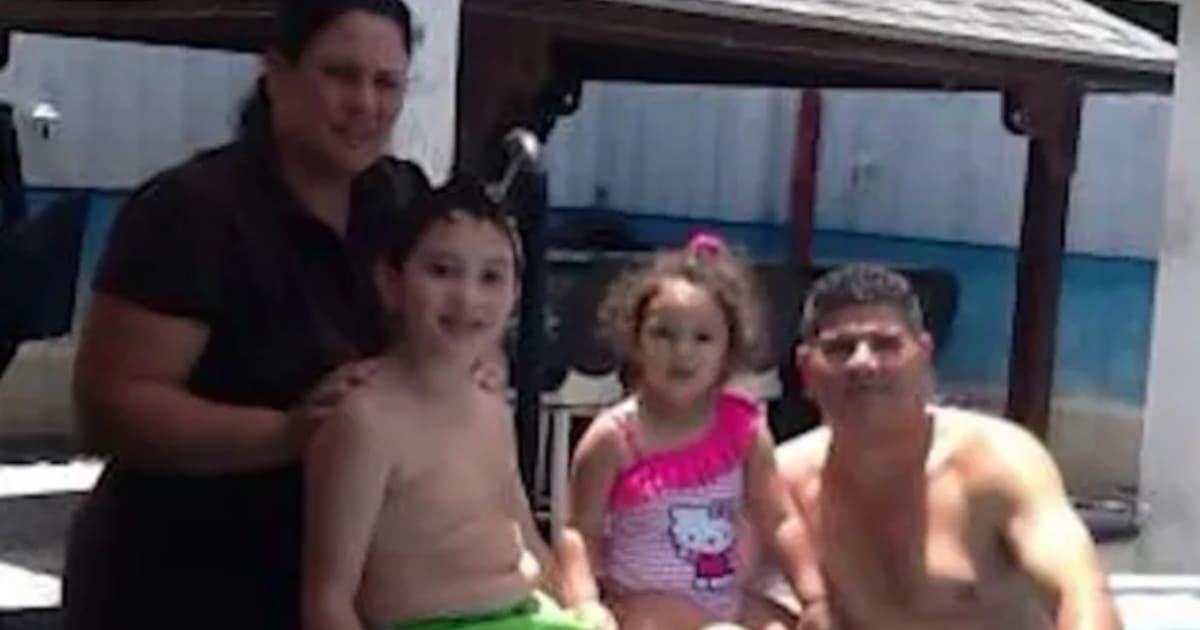 A family of four found fatally shot inside an apartment complex in Miami (NBC/screengrab)