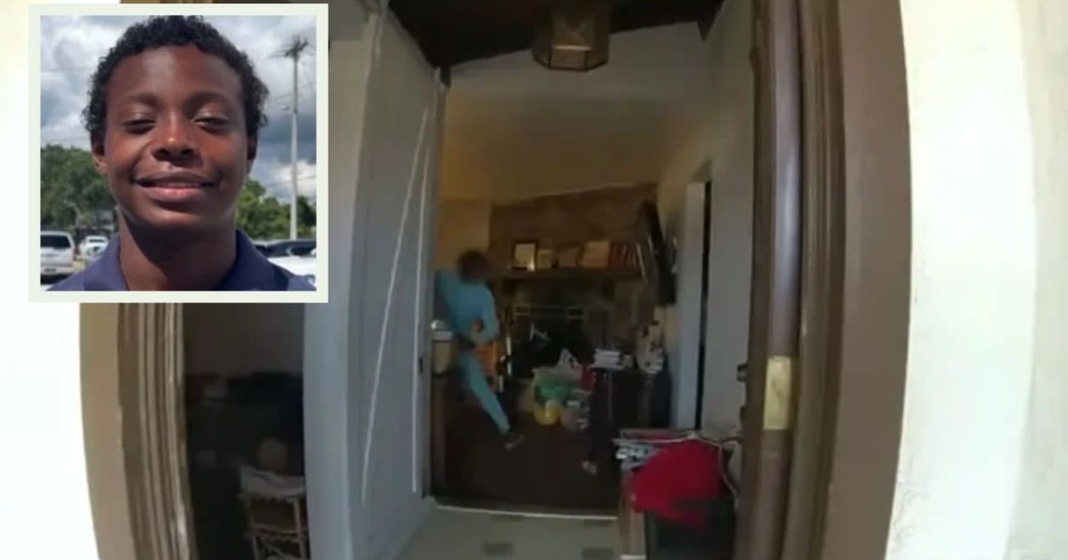 Ryan Gainer ran out of his family’s home brandishing a bladed gardening tool (Apple Valley Police Department)