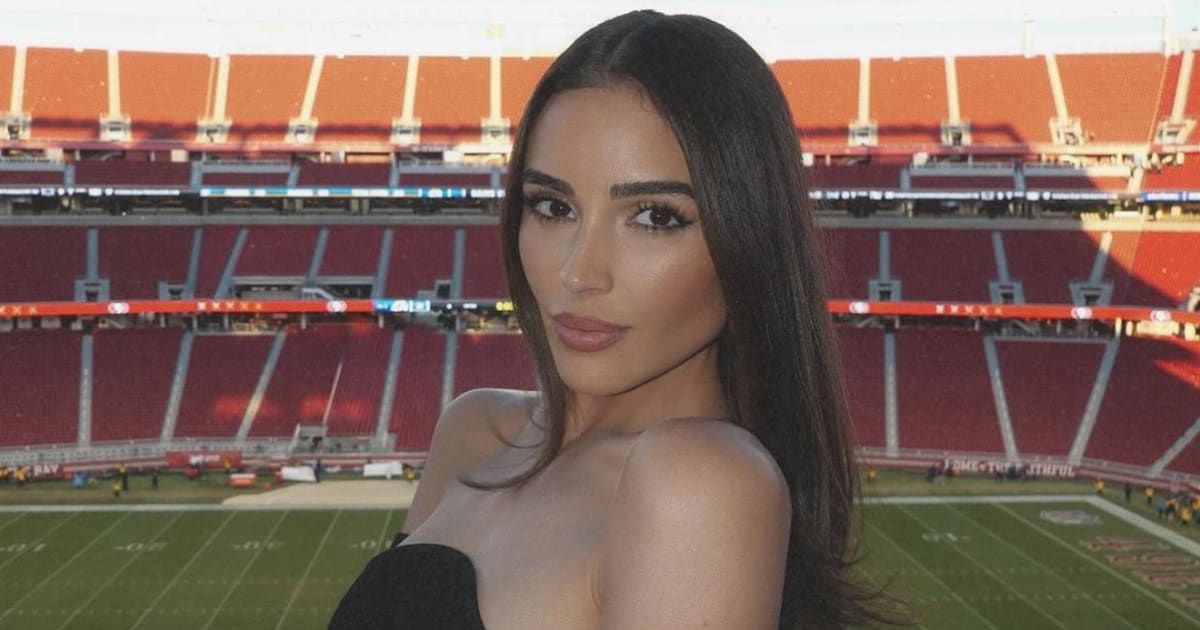 Olivia Culpo recalled dealing with 'very abnormal symptoms' since her first period as a young girl (Instagram@oliviaculpo)