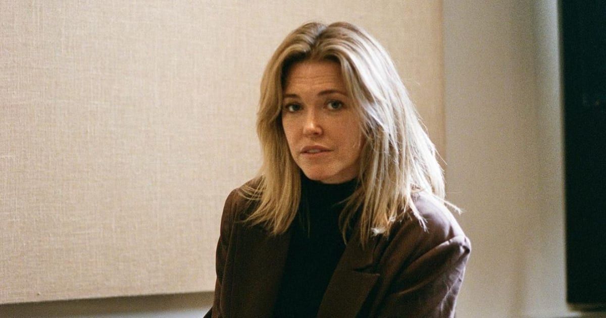 Rachel Platten fosters a community feeling among mothers going through postpartum depression and says talking about it is 'not weird' (Instagram/@rachelplatten)