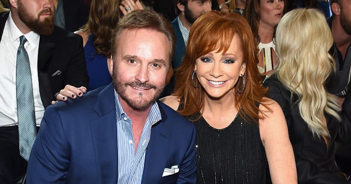 Reba McEntire was married to Narvel Blackstock from 1989 to 2015 (Larry Busacca/ACM2015/Getty Images for dcp)