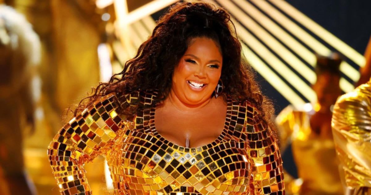 The lawyer representing Lizzo's backup dancers calls it shameful for the singer to headline Joe Biden's fundraiser (Getty Images)