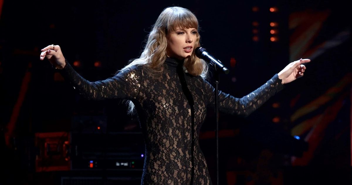 Ticketmaster has modified a major rule for Taylor Swift's Eras Tour attendees (Getty Images)