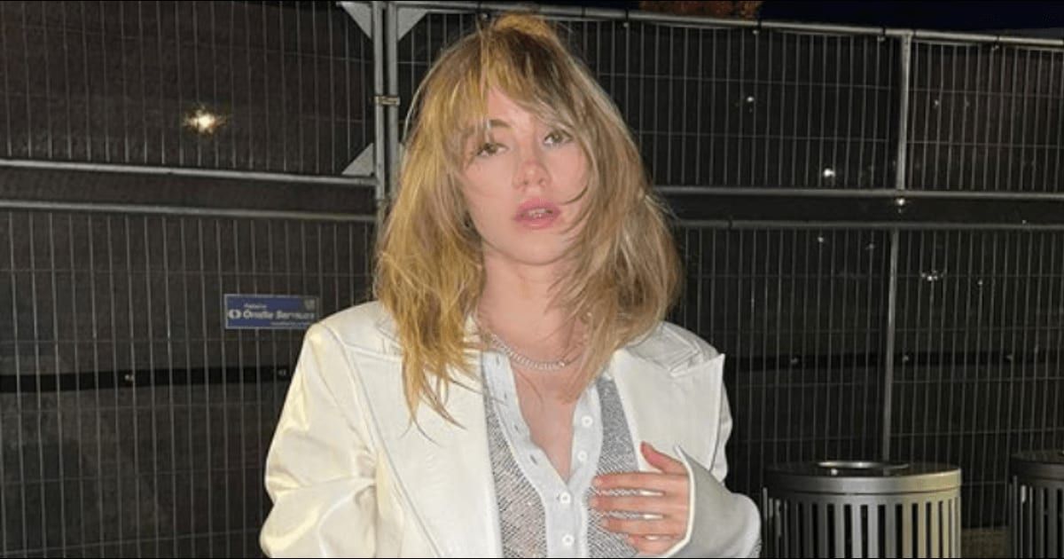 Suki Waterhouse shares that she is thankful to her body and amazed at what it can achieve during childbirth (Instagram/@sukiwaterhouse)