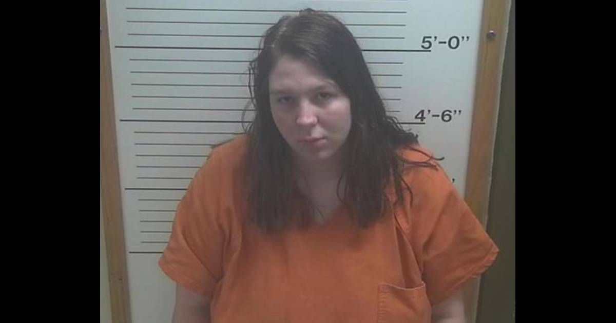 Raeleigh Phillips is accused of leaving her baby boy in a car seat for 13 hours (Dearborn County Jail)
