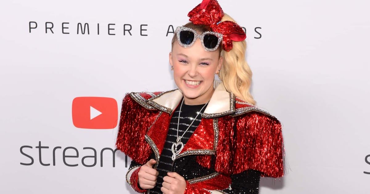 Jojo Siwa's latest single 'Karma' has gone viral over its graphic music video (Getty Images)