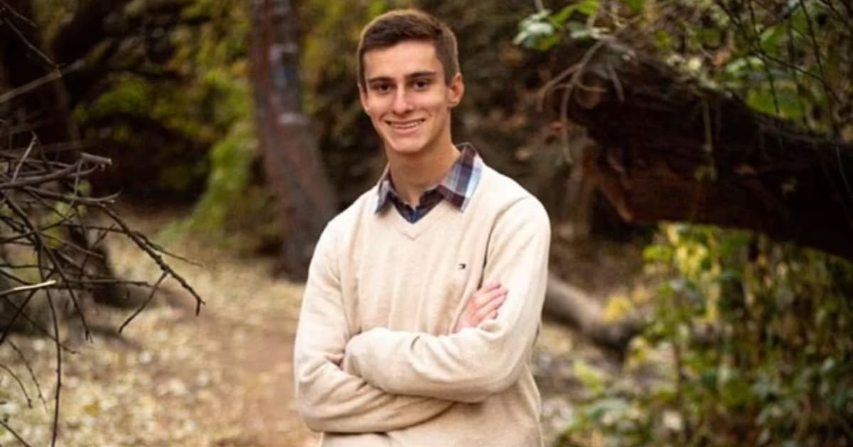 Kenneth Taylor was on a trip to Big Sur, California when he died during a climbing accident (Facebook)