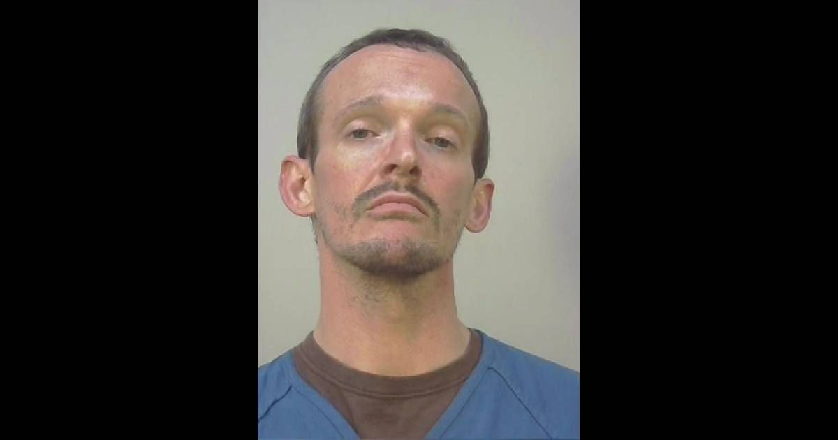 Alexander Grunke had earlier left a 5-month-old baby at a residence in the town of Dunn (CBS2Iowa video screengrab)