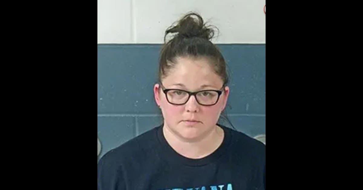 Sarah Harris charged with meth possession after she tried to get back at her dealer for bad batch of drugs   (Lawrence County Sheriff's Office)