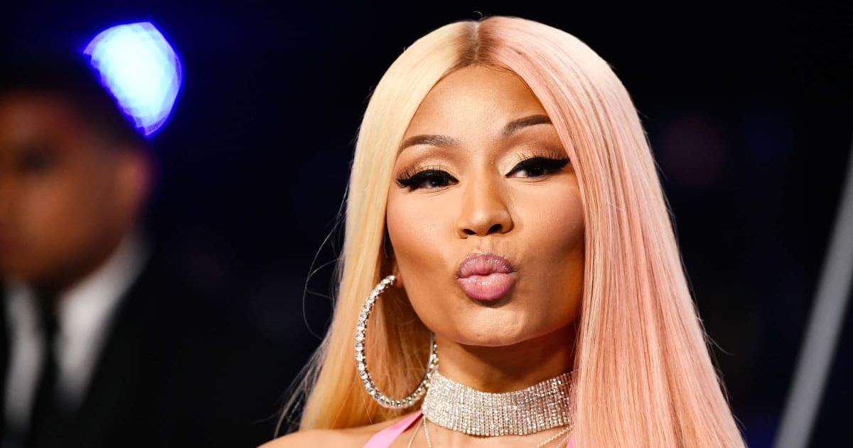 'Someone threw some talent at her’: Internet divided as Nicki Minaj throws object back at crowd after getting hit by it